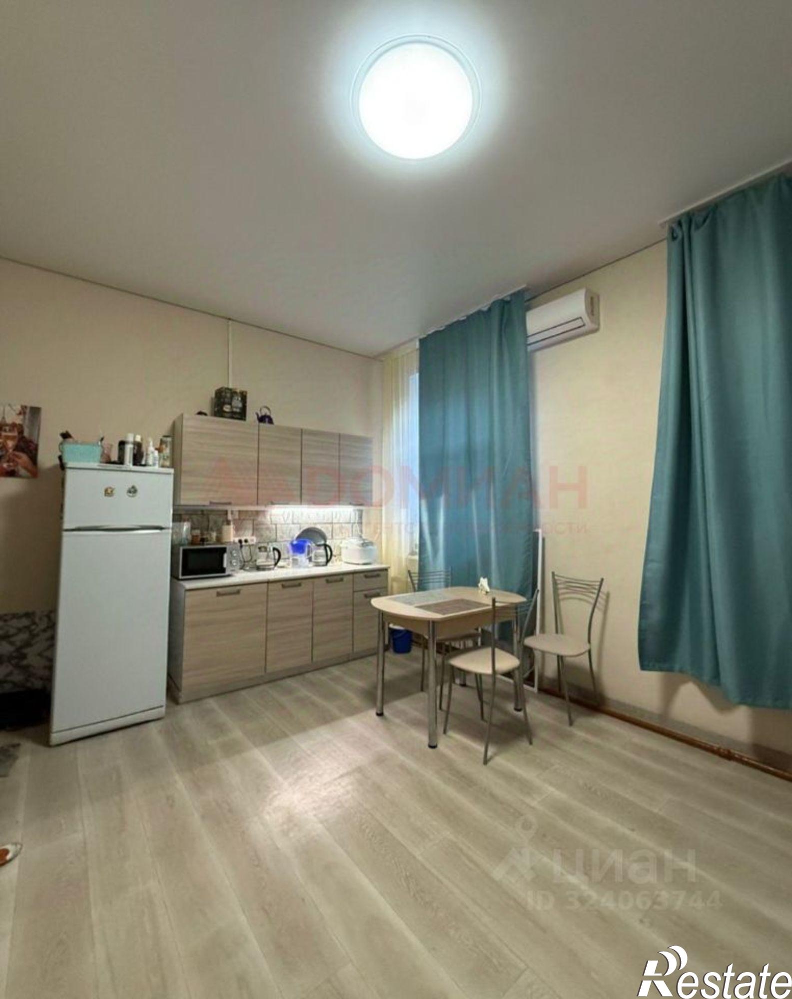 Купить комнату за 1 900 000 рублей на ул Свердловская, 83