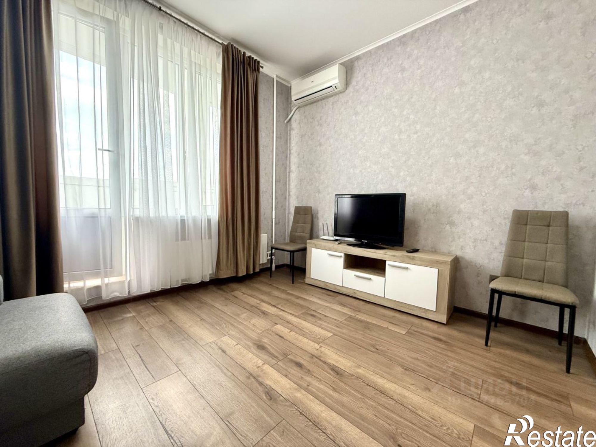 Сдать квартиру за 23 000 рублей на улица Жданова, 23