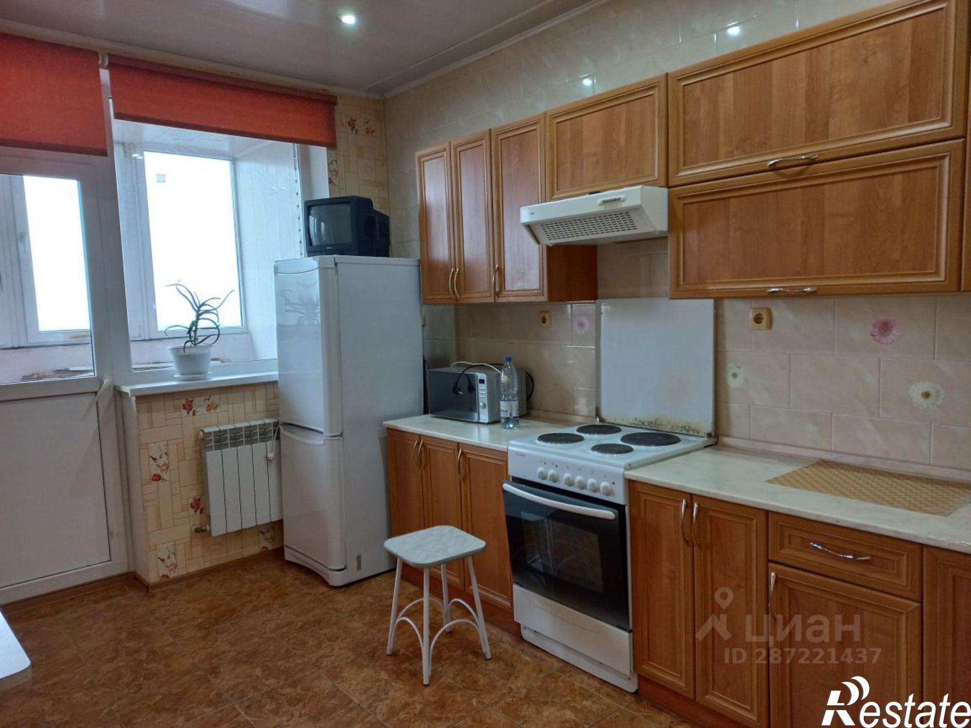 Сдать квартиру за 30 000 рублей на улица Закруткина, 2