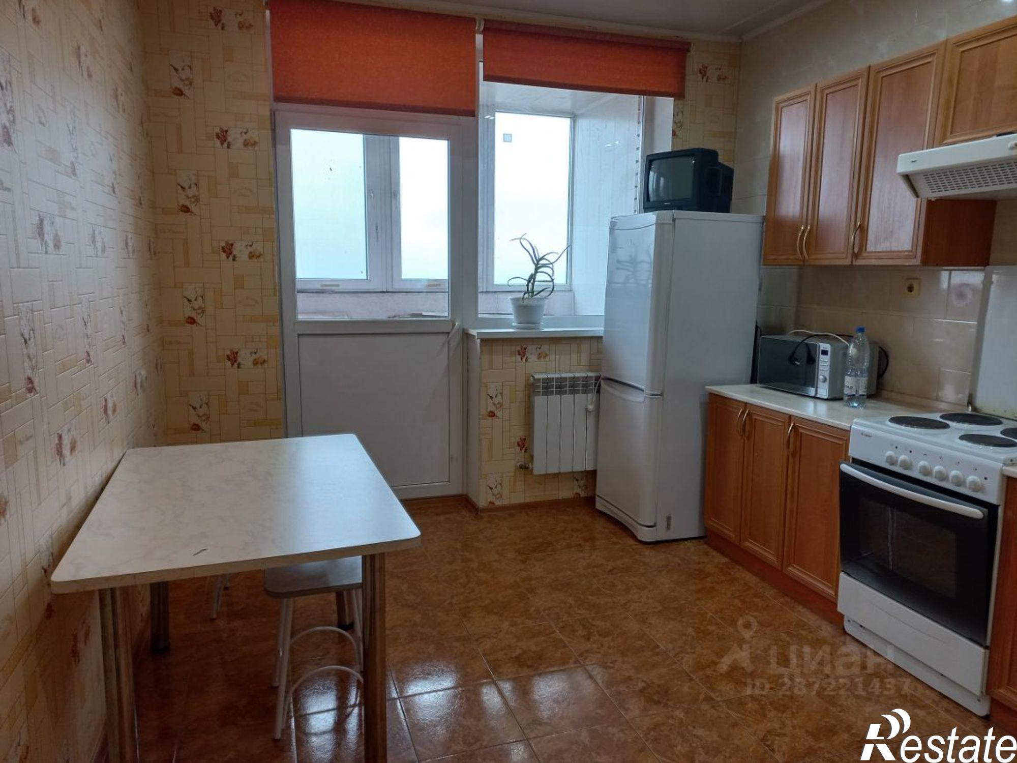 Сдать квартиру за 30 000 рублей на улица Закруткина, 2