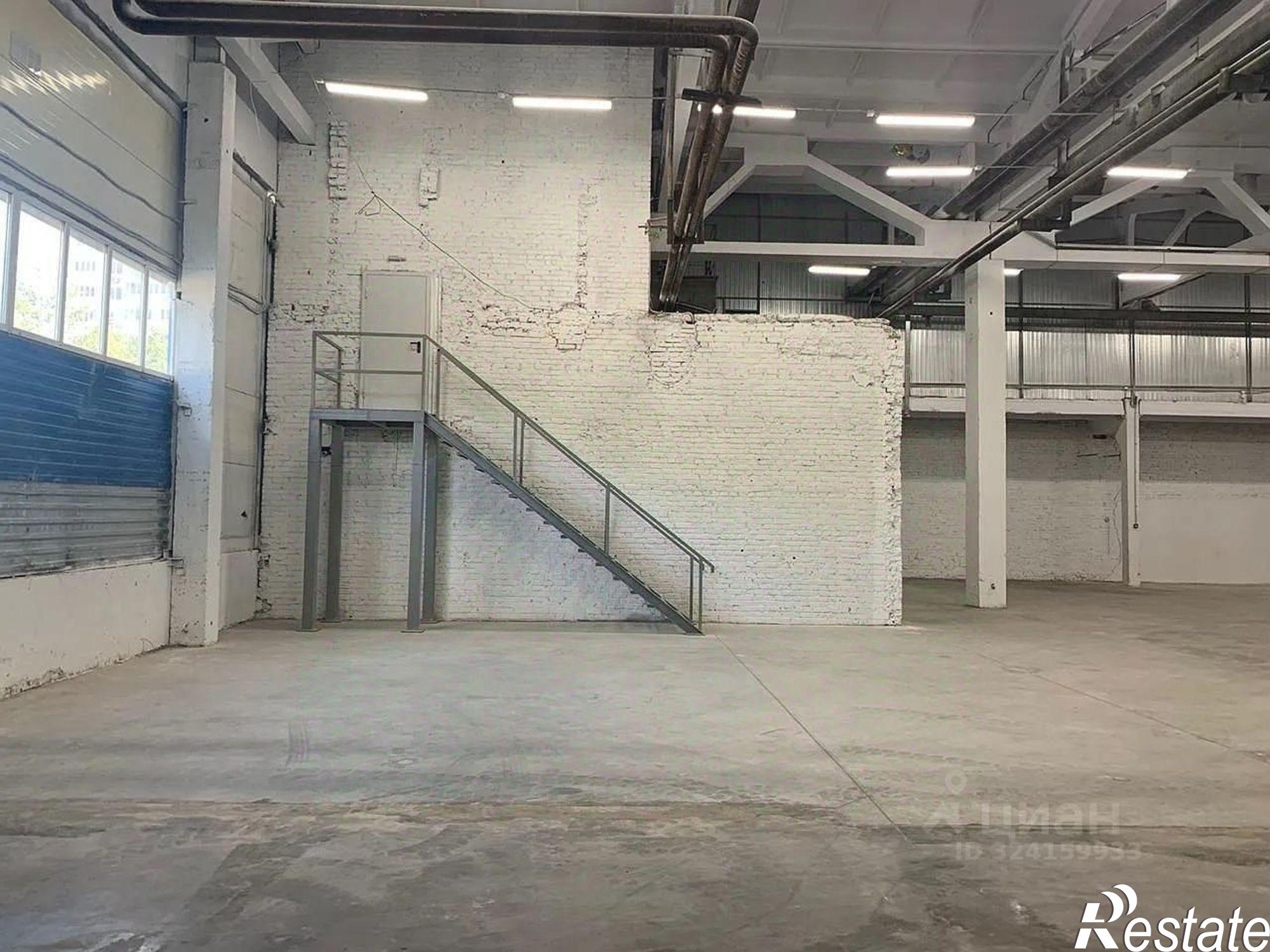 Сдать складское помещение за 152 417 рублей на улица Пескова, 1