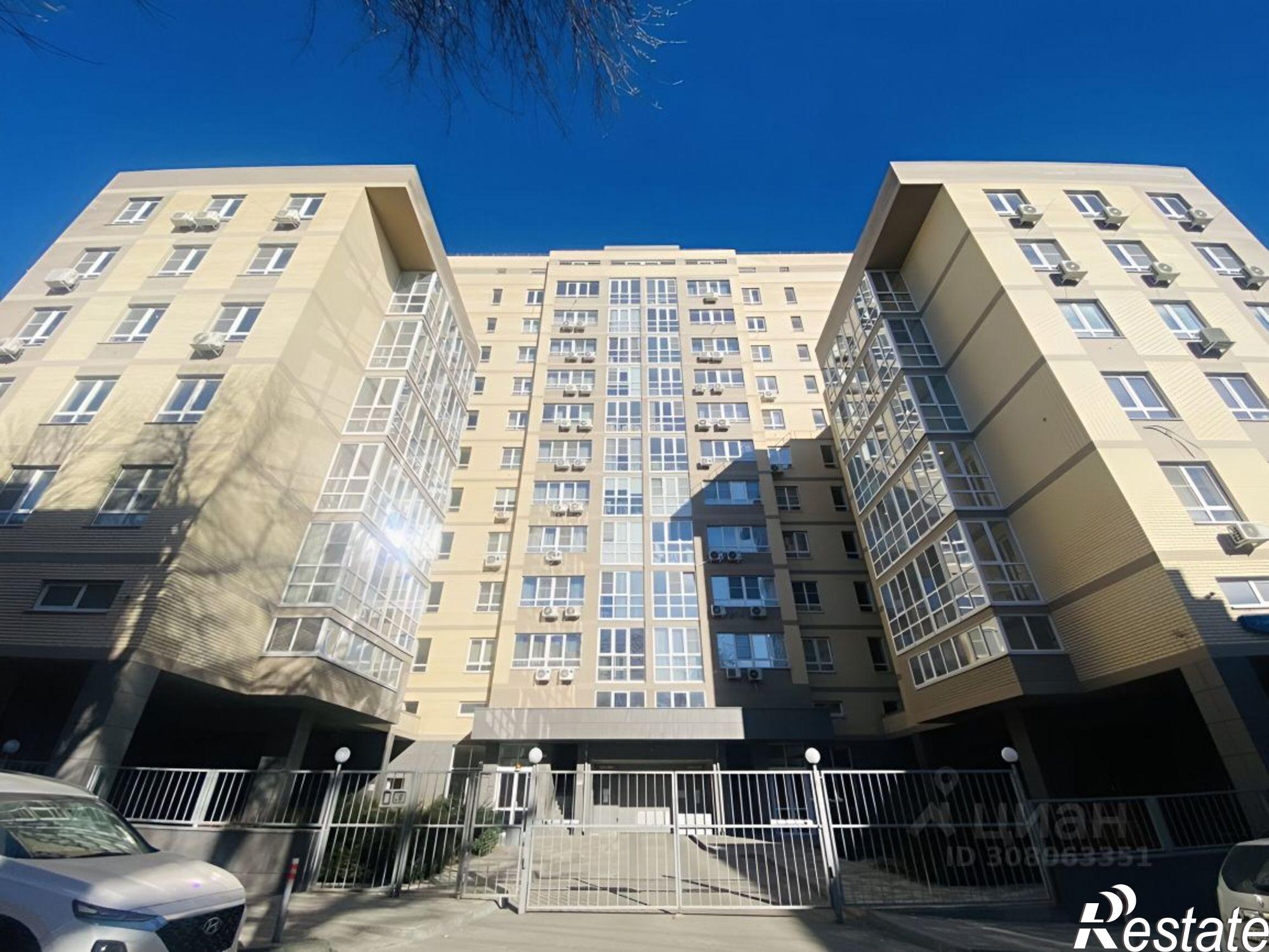 Сдать квартиру за 80 000 рублей на 17-я линия, 3