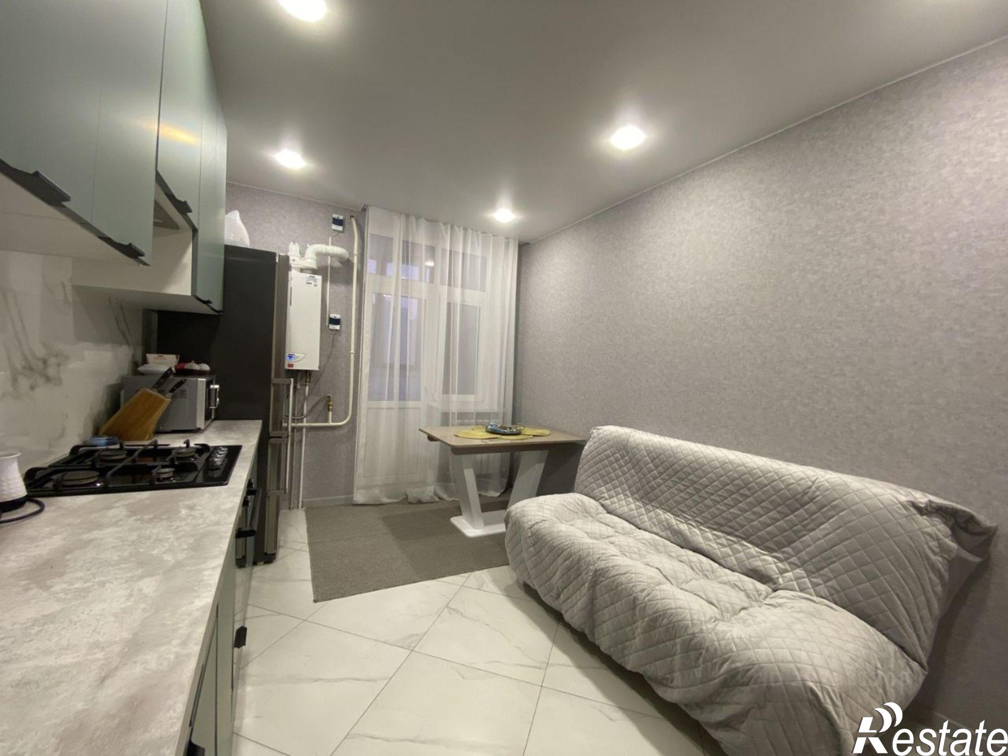 Сдать квартиру за 29 999 рублей на ул Берберовская, 8 1