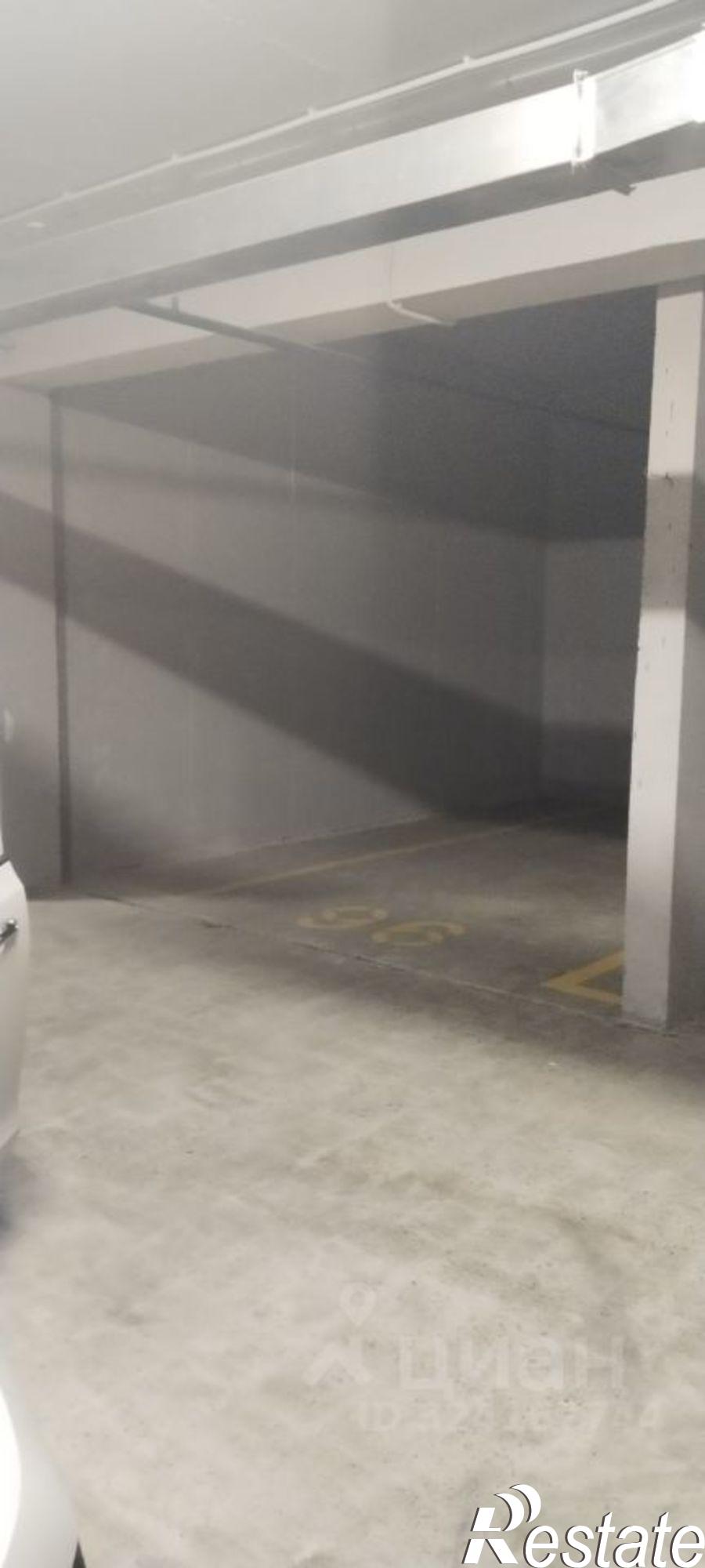 Сдать гараж, место в паркинге за 5 000 рублей на улица Ткачёва, 3