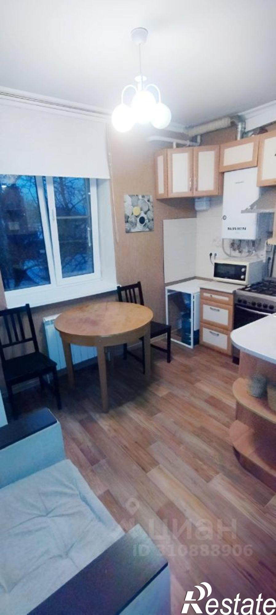 Сдать квартиру за 27 000 рублей на ул Ченцова, 15