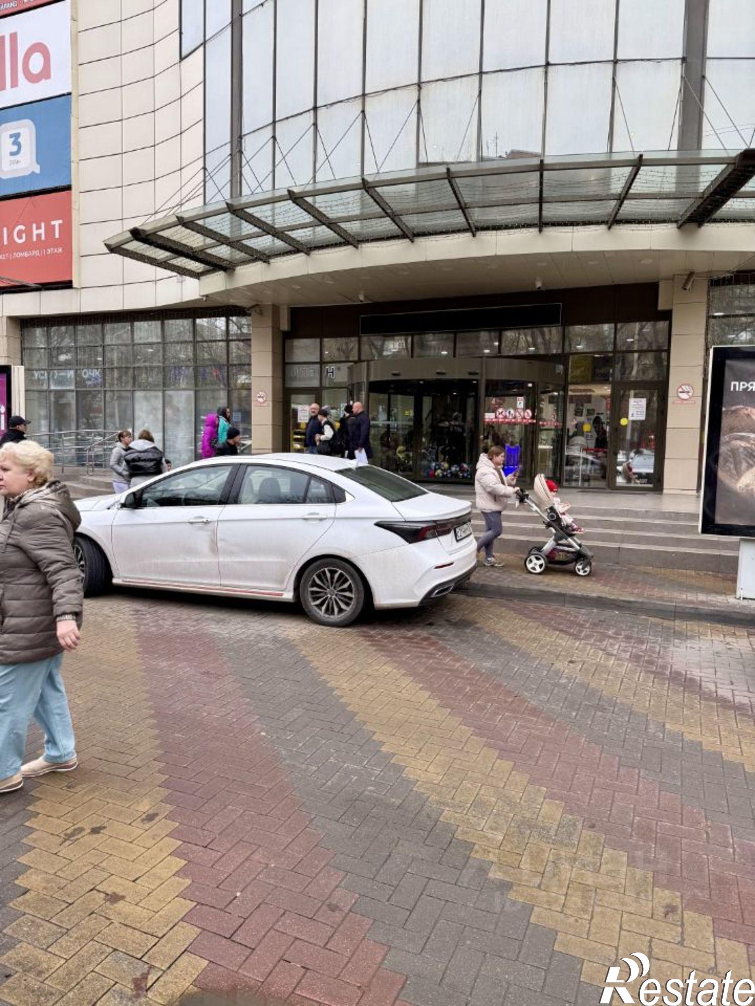 Сдать торговое помещение за 420 017 рублей на ул Зорге, 33