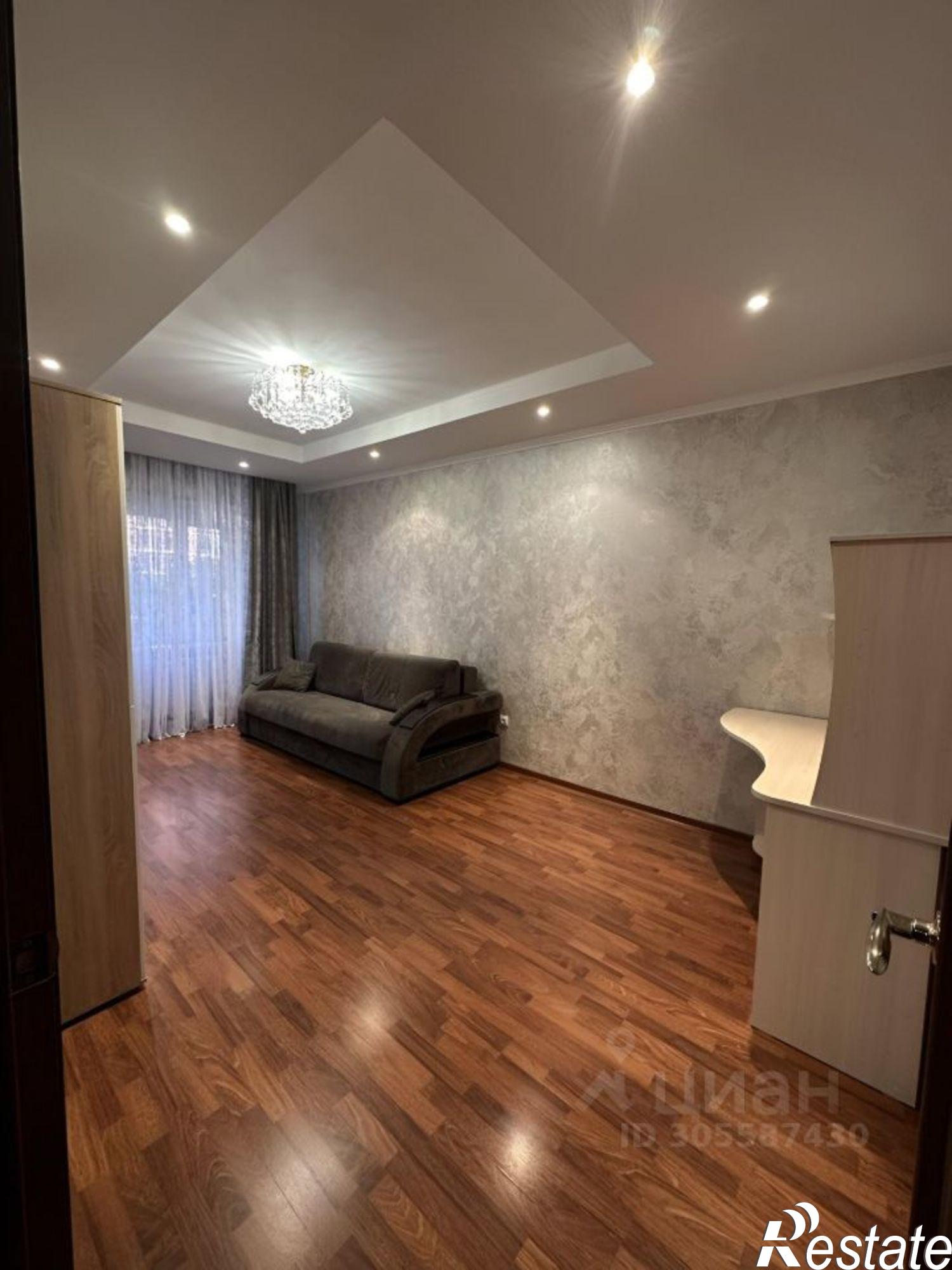 Сдать квартиру за 25 000 рублей на ул Евдокимова, 37д