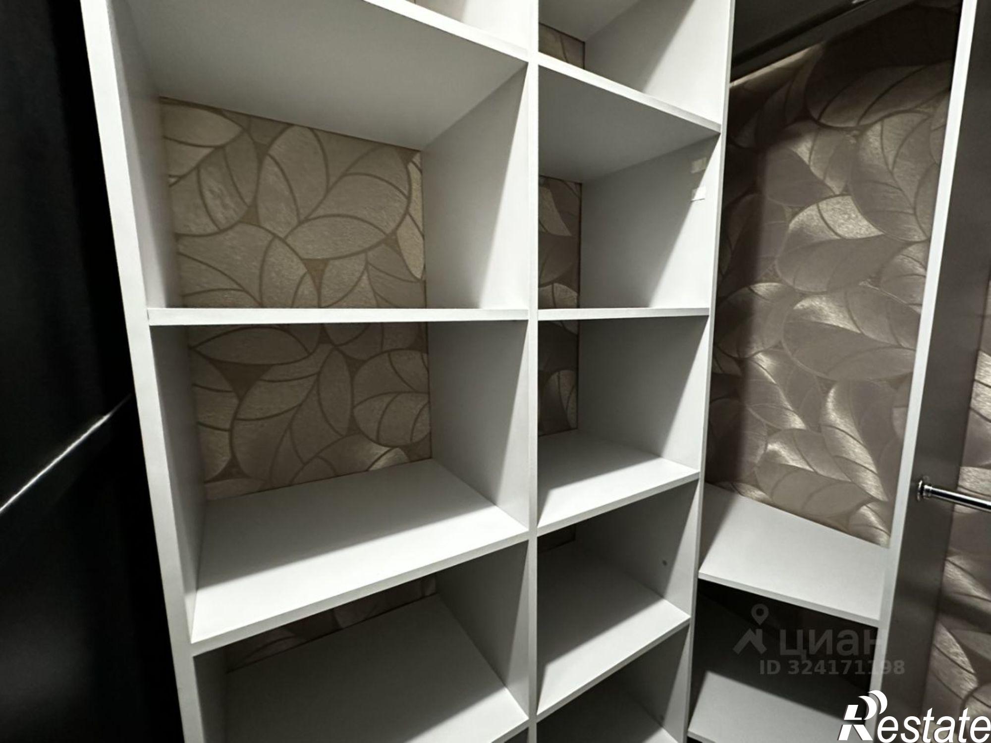 Сдать квартиру за 35 000 рублей на ул Лелюшенко, 1