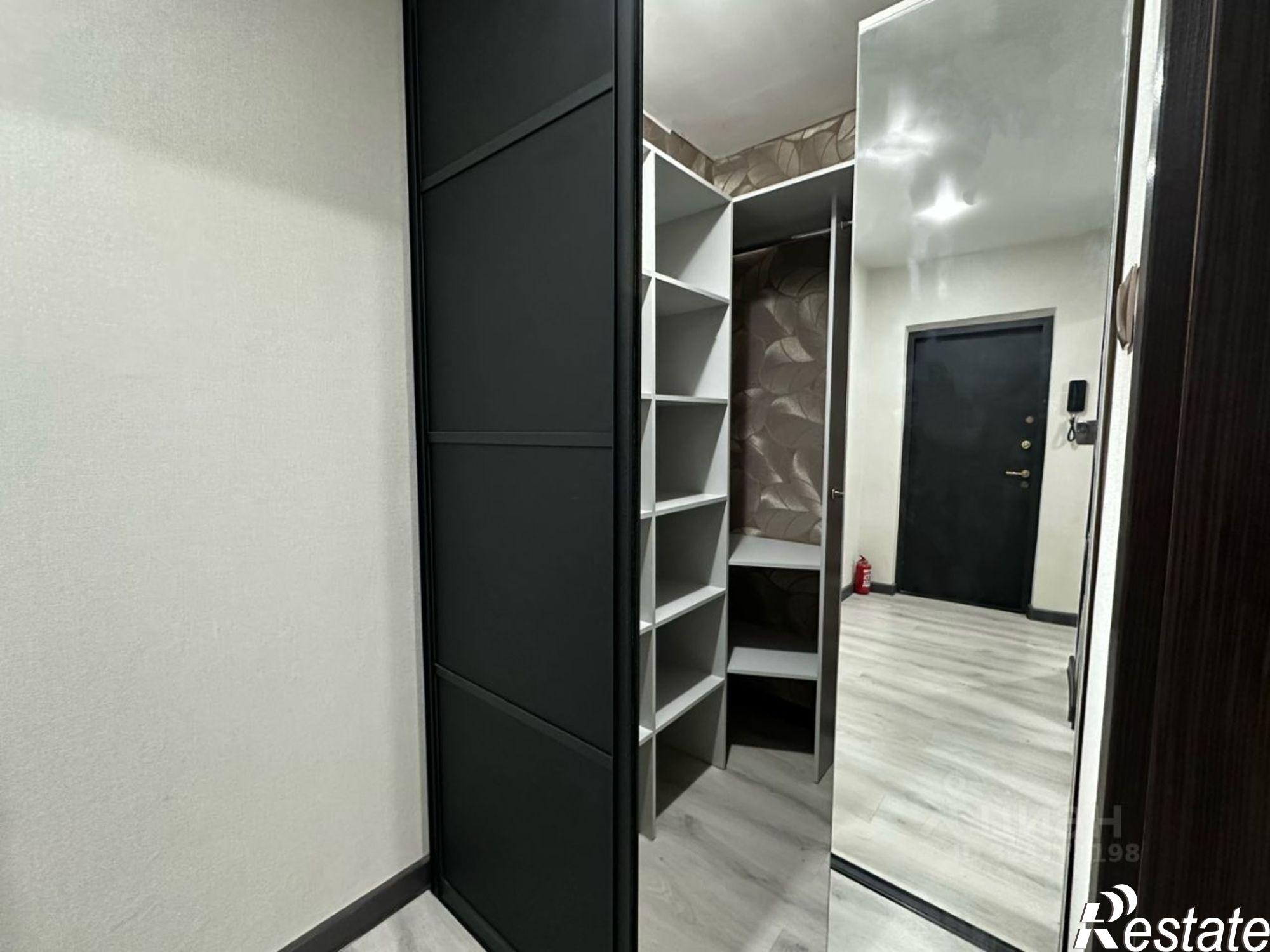 Сдать квартиру за 35 000 рублей на ул Лелюшенко, 1