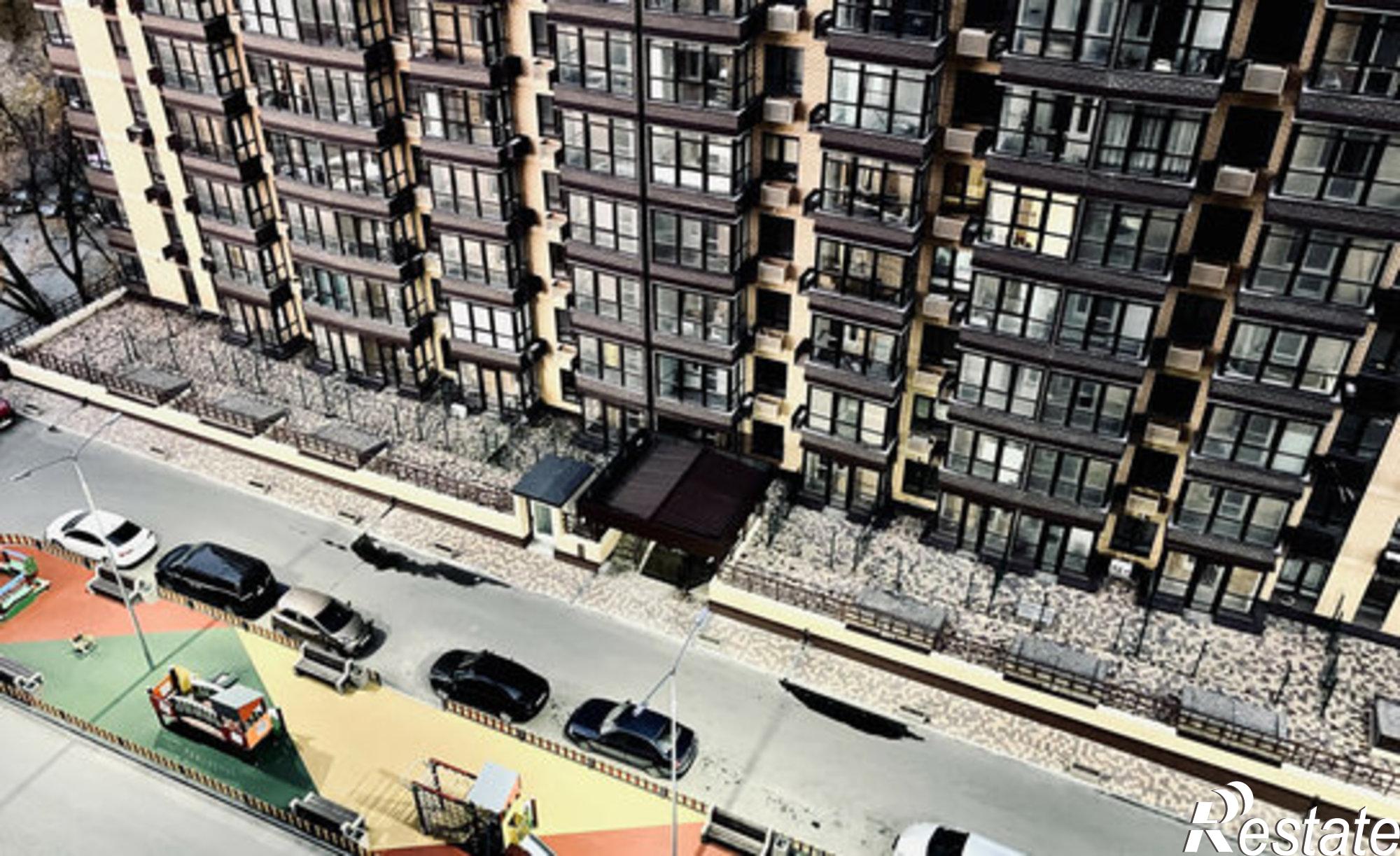 Купить квартиру за 8 500 000 рублей на улица Ларина, 45 с6