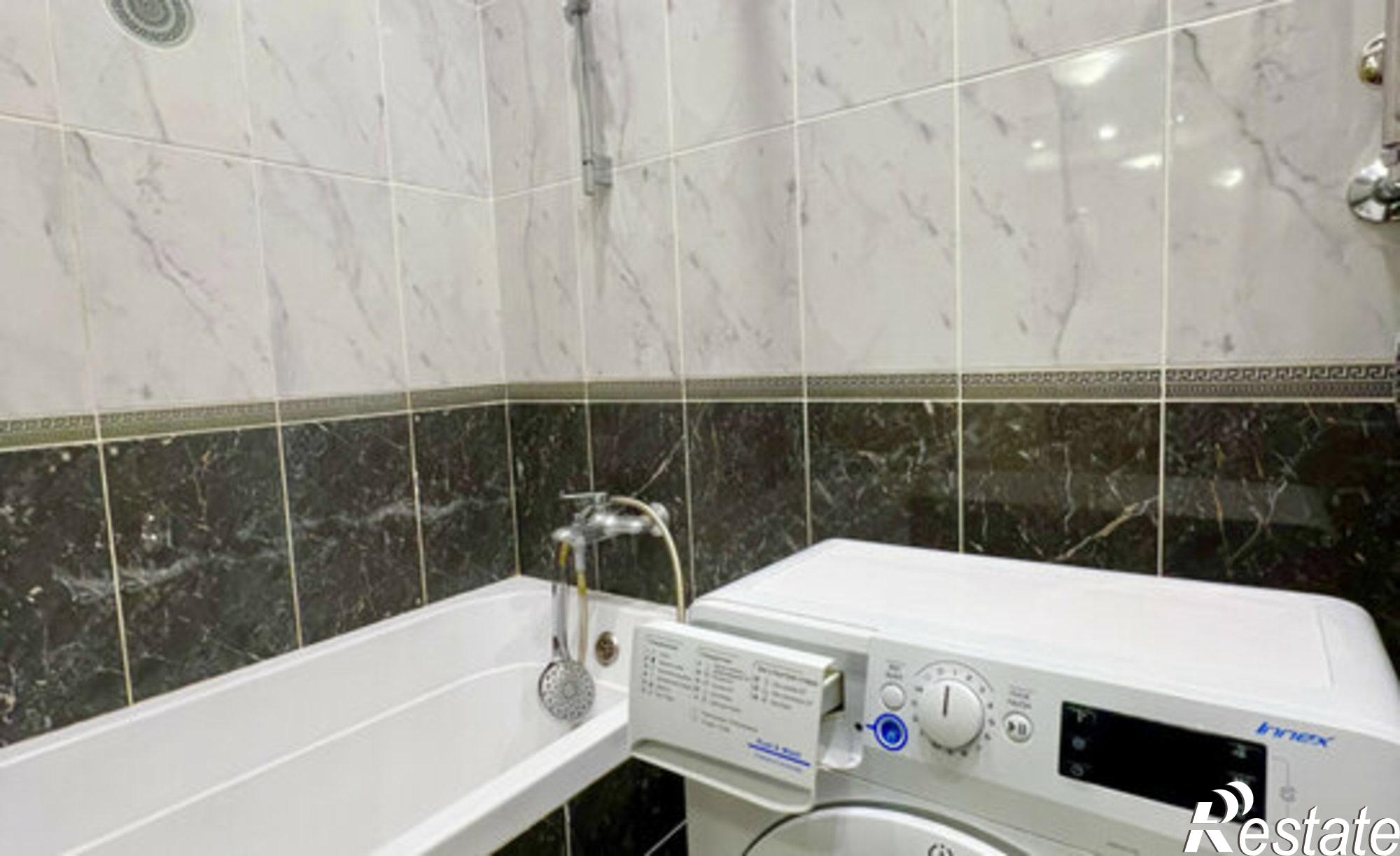 Купить квартиру за 6 800 000 рублей на ул Рыльского, 1