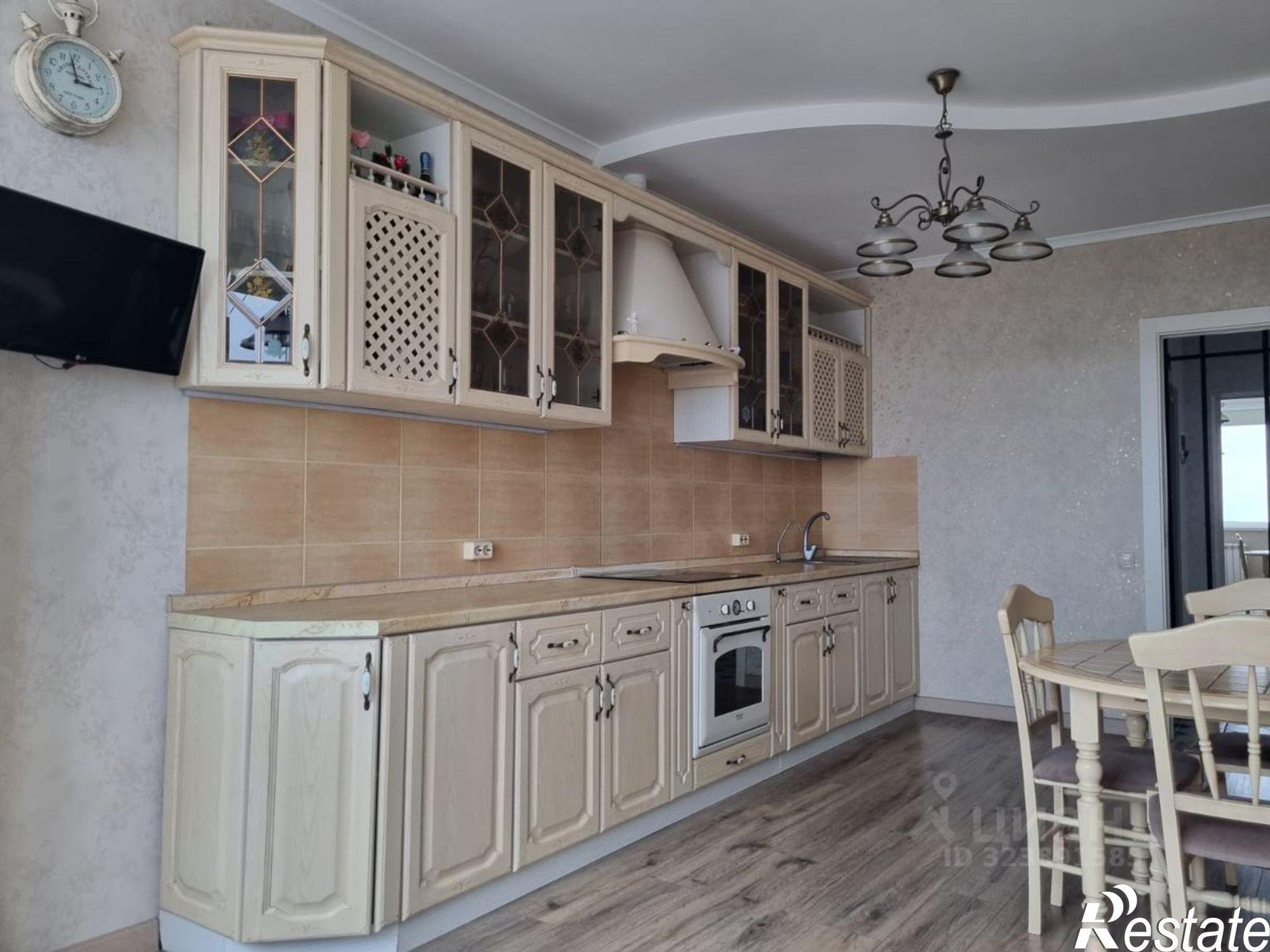 Купить квартиру за 15 200 000 рублей на ул Зорге, 127