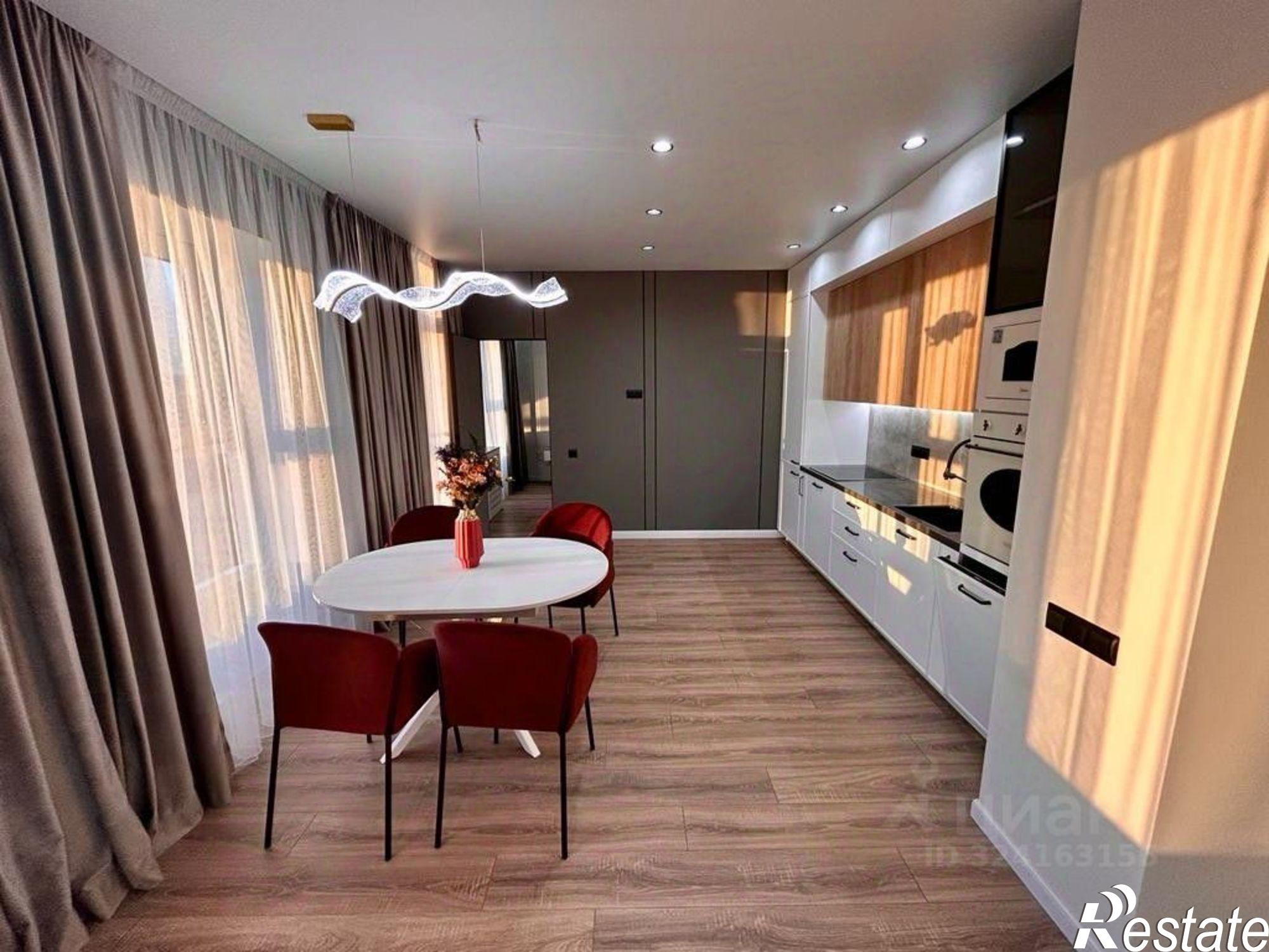 Купить квартиру за 21 300 000 рублей на проспект Соколова, 68/118В с1