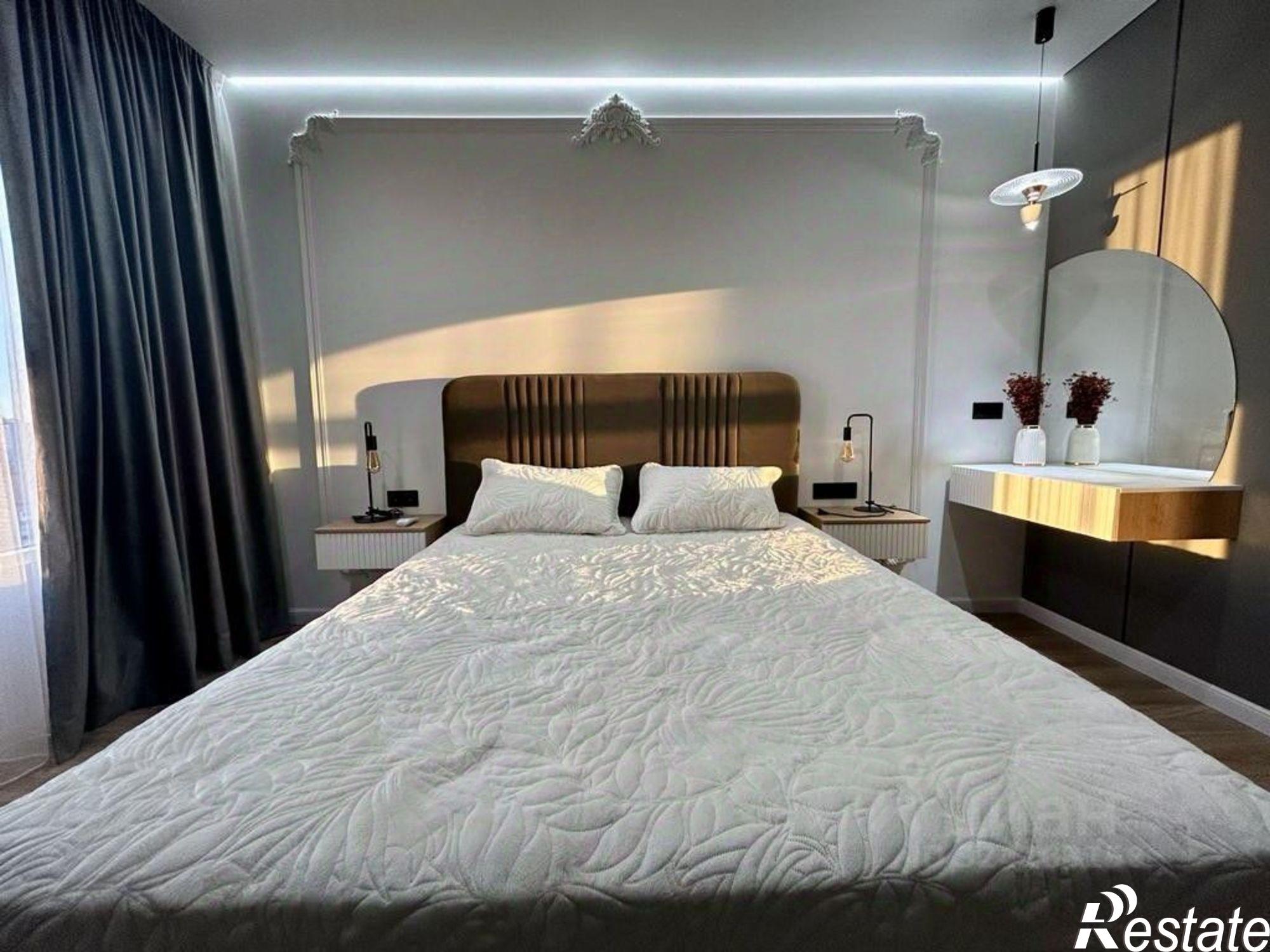 Купить квартиру за 21 300 000 рублей на проспект Соколова, 68/118В с1