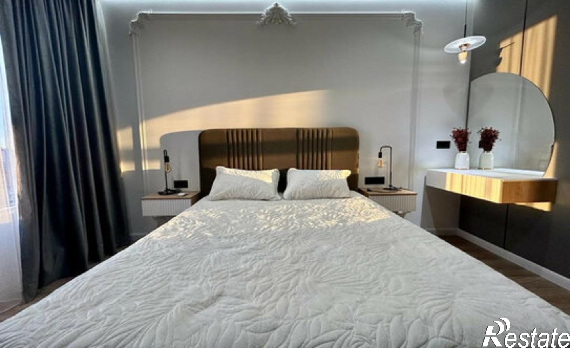 Купить квартиру за 21 300 000 рублей на проспект Соколова, 68/118В с1