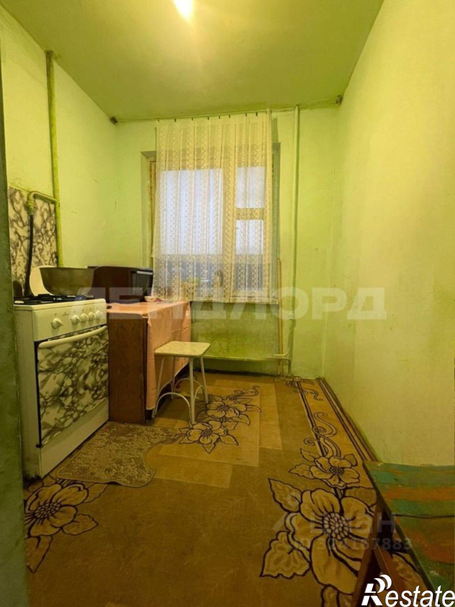 Купить квартиру за 2 400 000 рублей на улица Лелюшенко, 9/2