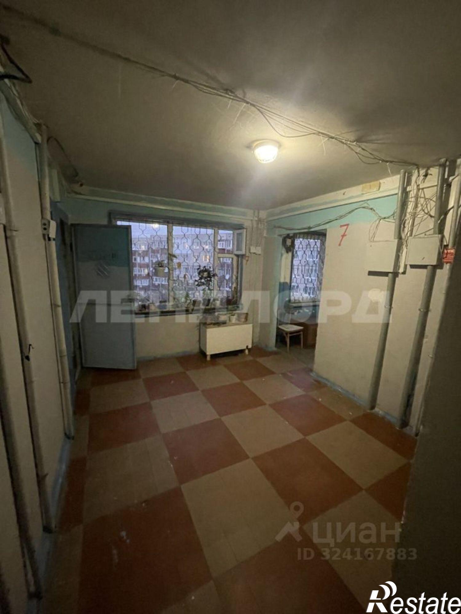 Купить квартиру за 2 400 000 рублей на улица Лелюшенко, 9/2