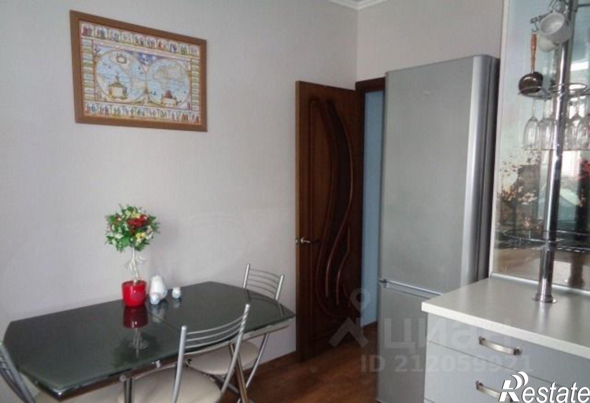 Купить квартиру за 4 250 000 рублей на ул Жданова, 7/33