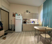 комната 130 кв м ул Свердловская, 83