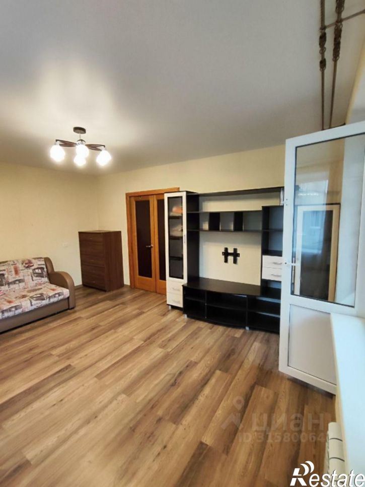 2-комн квартира улица Добровольского, 11 к2,  д. 11 к2