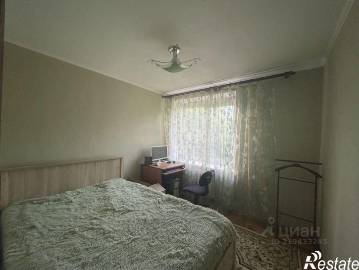 2-комн квартира проспект Космонавтов, 34Б,  д. 34Б