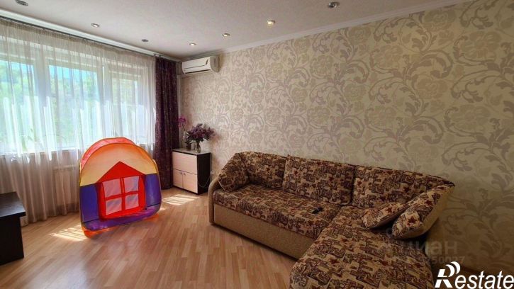 2-комн квартира бульвар Комарова, 7,  д. 7