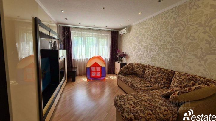 2-комн квартира бульвар Комарова, 7,  д. 7