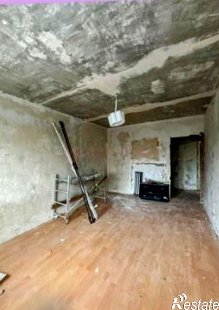 2-комн квартира пр-кт 40-летия Победы, 304а,  д. 304а