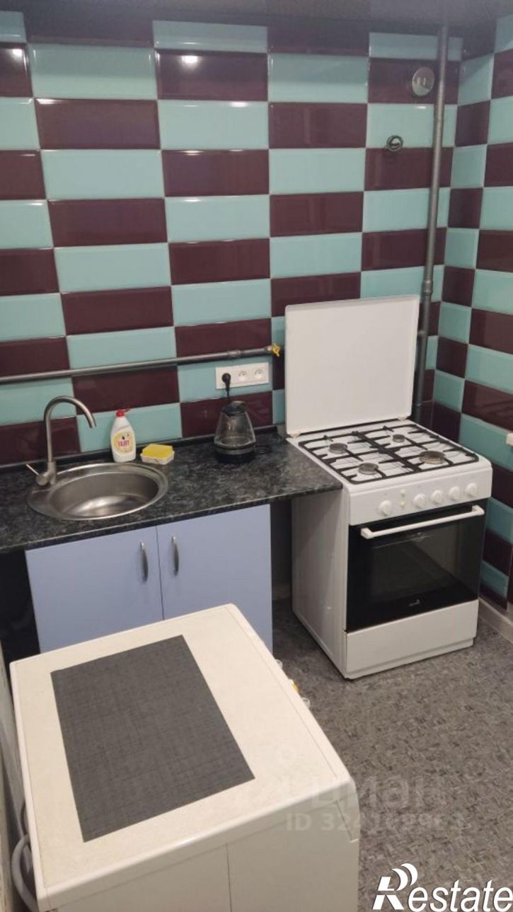 1-комн квартира улица Шеболдаева, 15,  д. 15