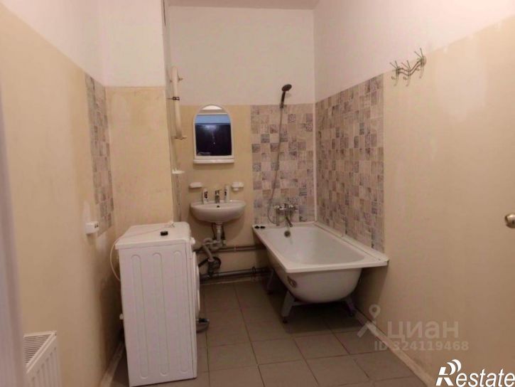 2-комн квартира улица Петренко, 8,  д. 8