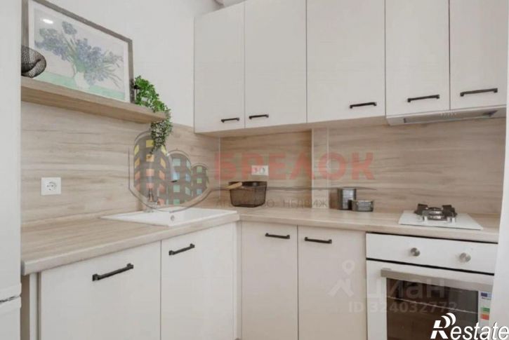 2-комн квартира Кировский проспект, 49,  д. 49