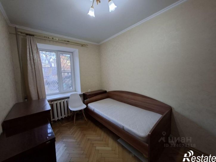 2-комн квартира улица Красных Зорь, 84,  д. 84