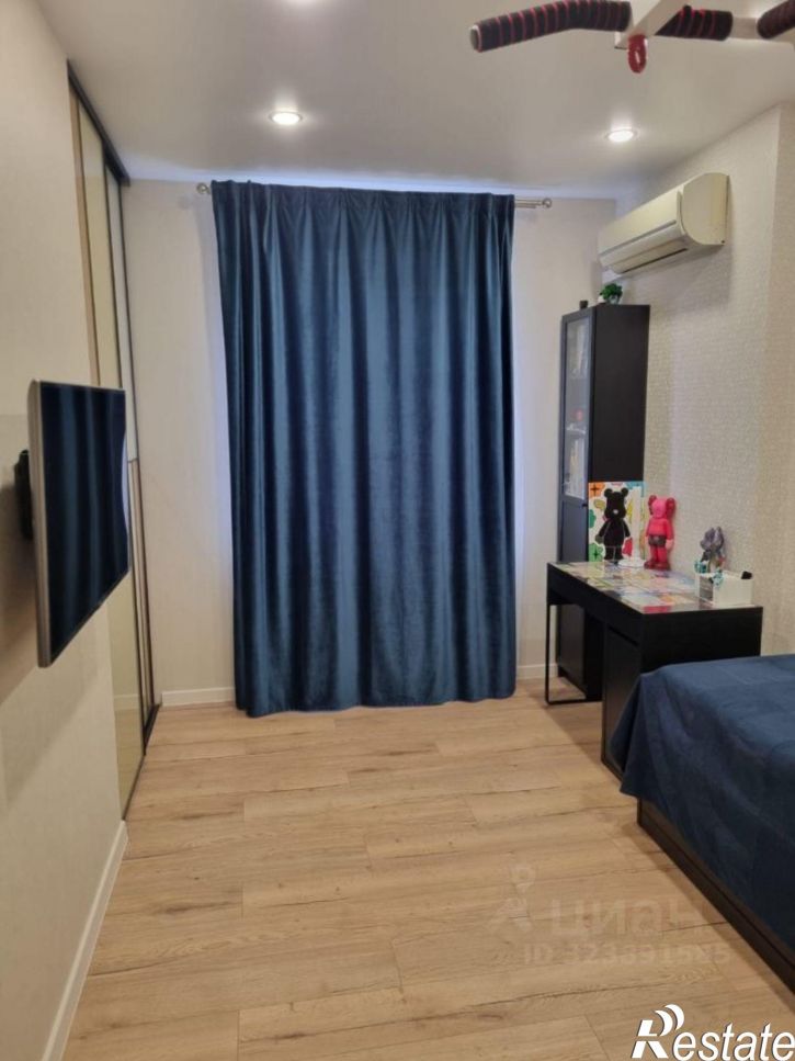 3-комн квартира ул Зорге, 127,  д. 127