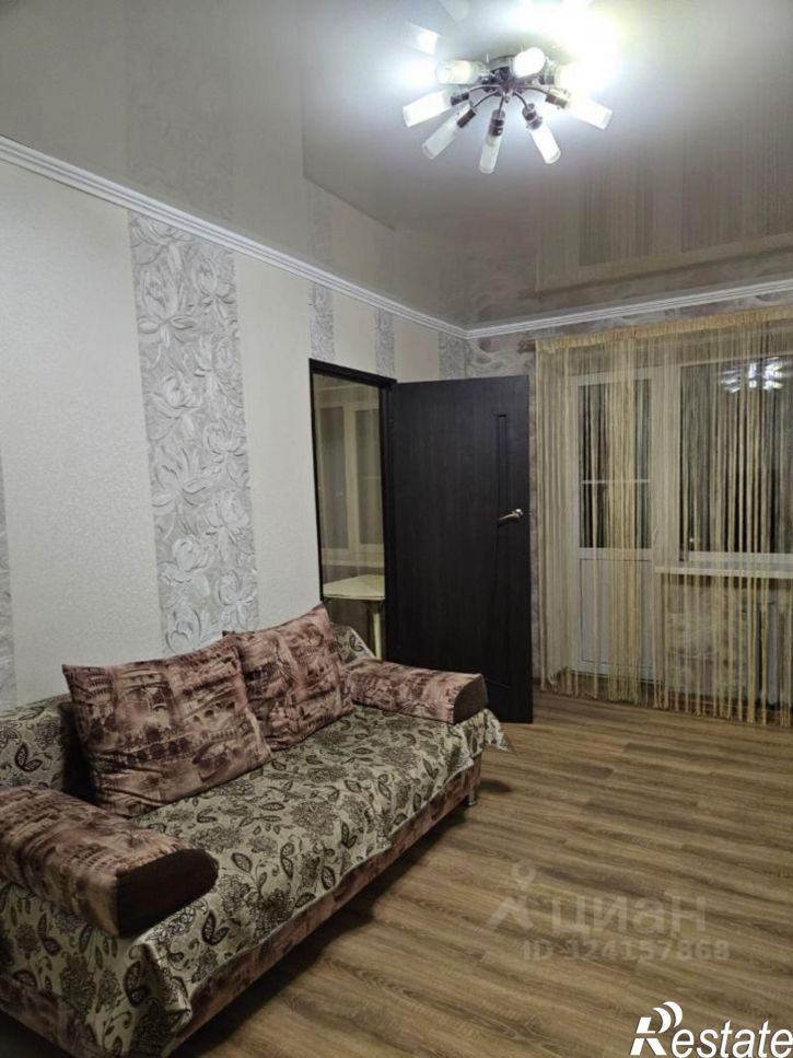 3-комн квартира Днепровский пер, 103/18,  д. 103/18