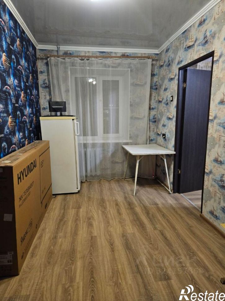 3-комн квартира Днепровский пер, 103/18,  д. 103/18