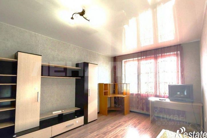 1-комн квартира улица Александра Печёрского, 7/3,  д. 7/3