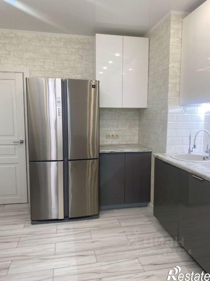 3-комн квартира ул Жданова, 7/33,  д. 7/33