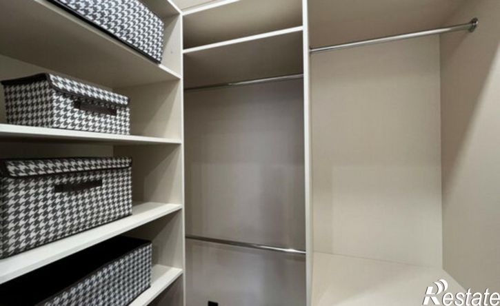 2-комн квартира улица Нансена, 107/5,  д. 107/5