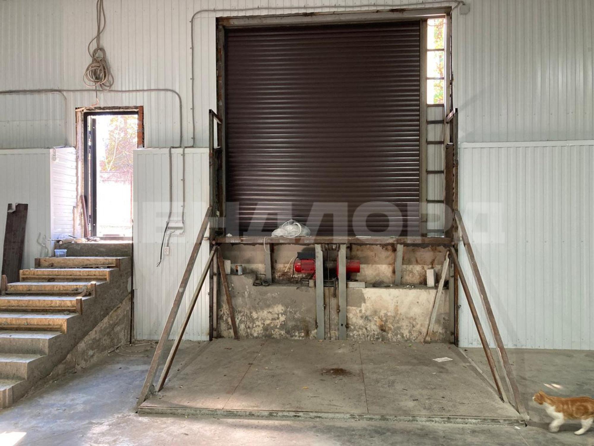 Сдать складское помещение за 700 000 рублей на Дальний переулок