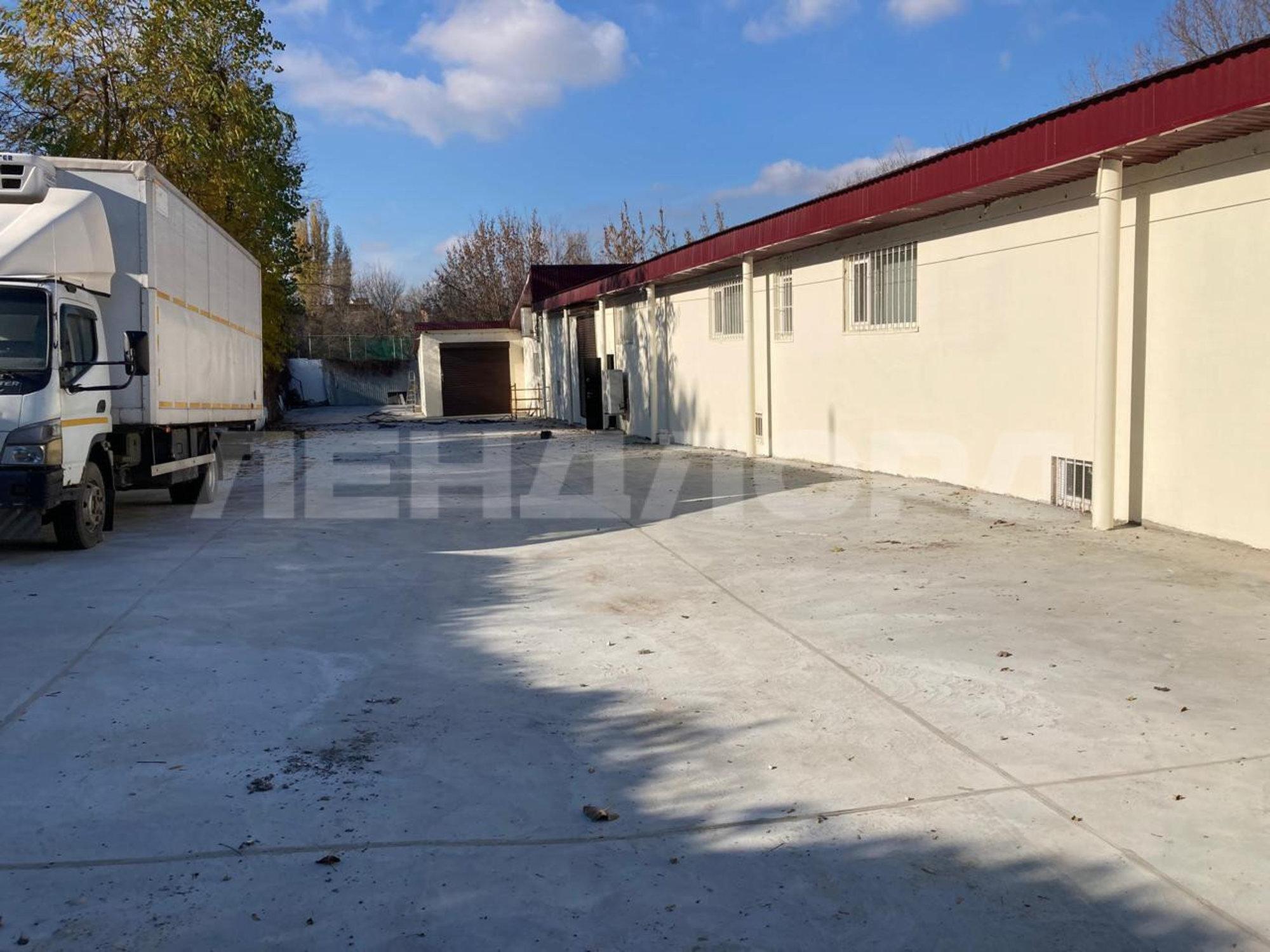 Сдать складское помещение за 700 000 рублей на Дальний переулок