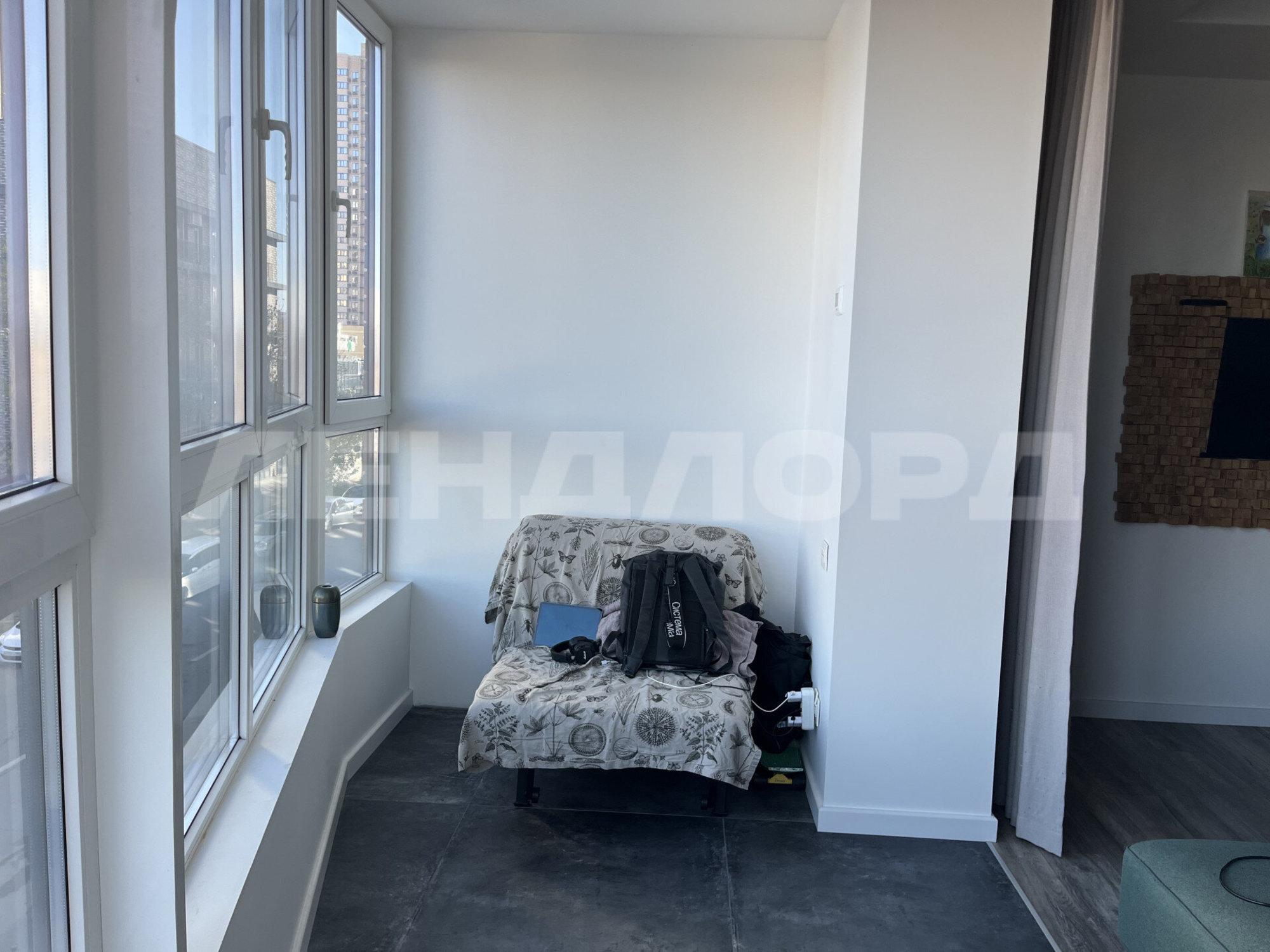 Купить квартиру за 15 000 000 рублей на улица Мечникова, 110с1