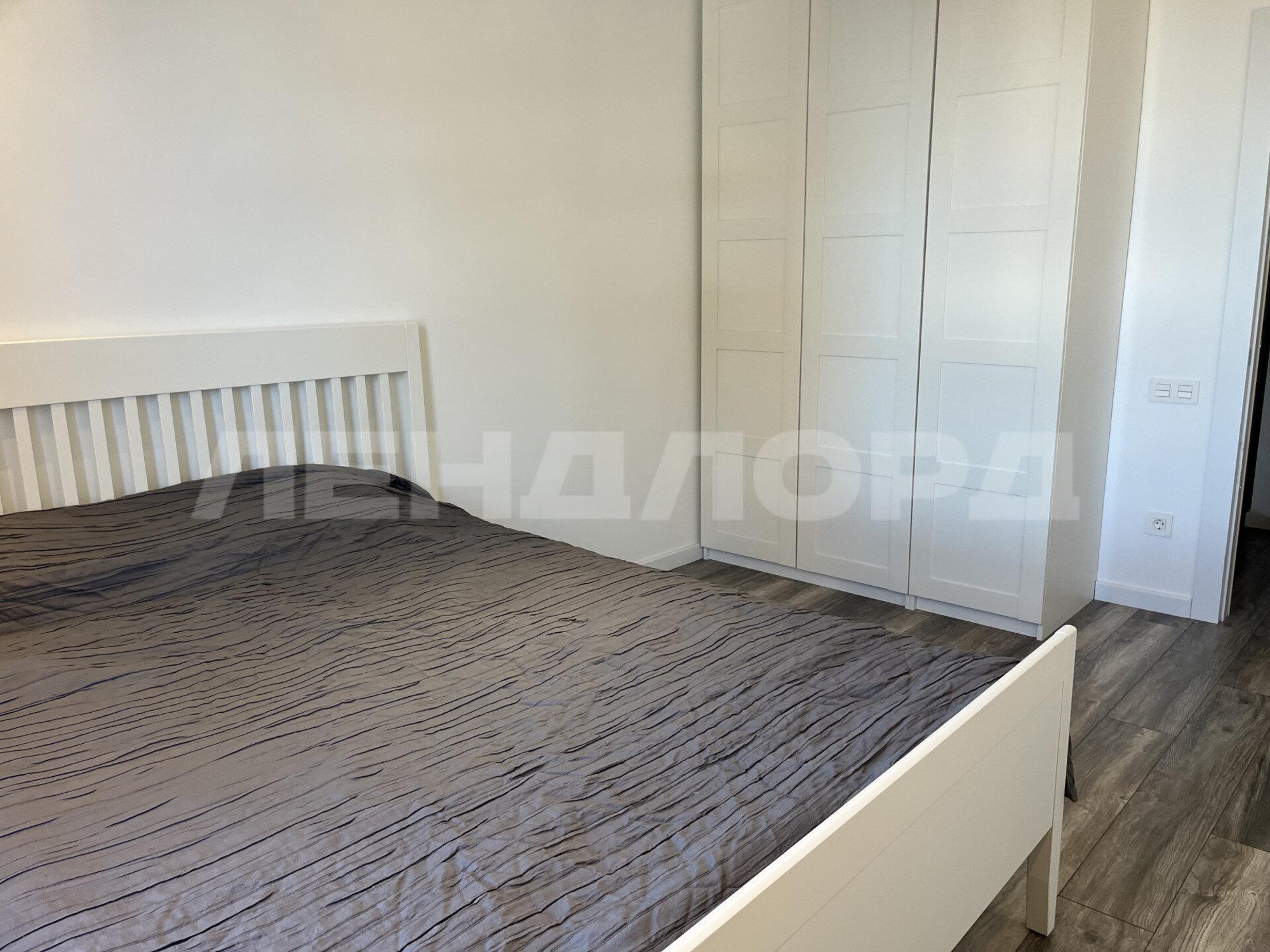 Купить квартиру за 15 000 000 рублей на улица Мечникова, 110с1