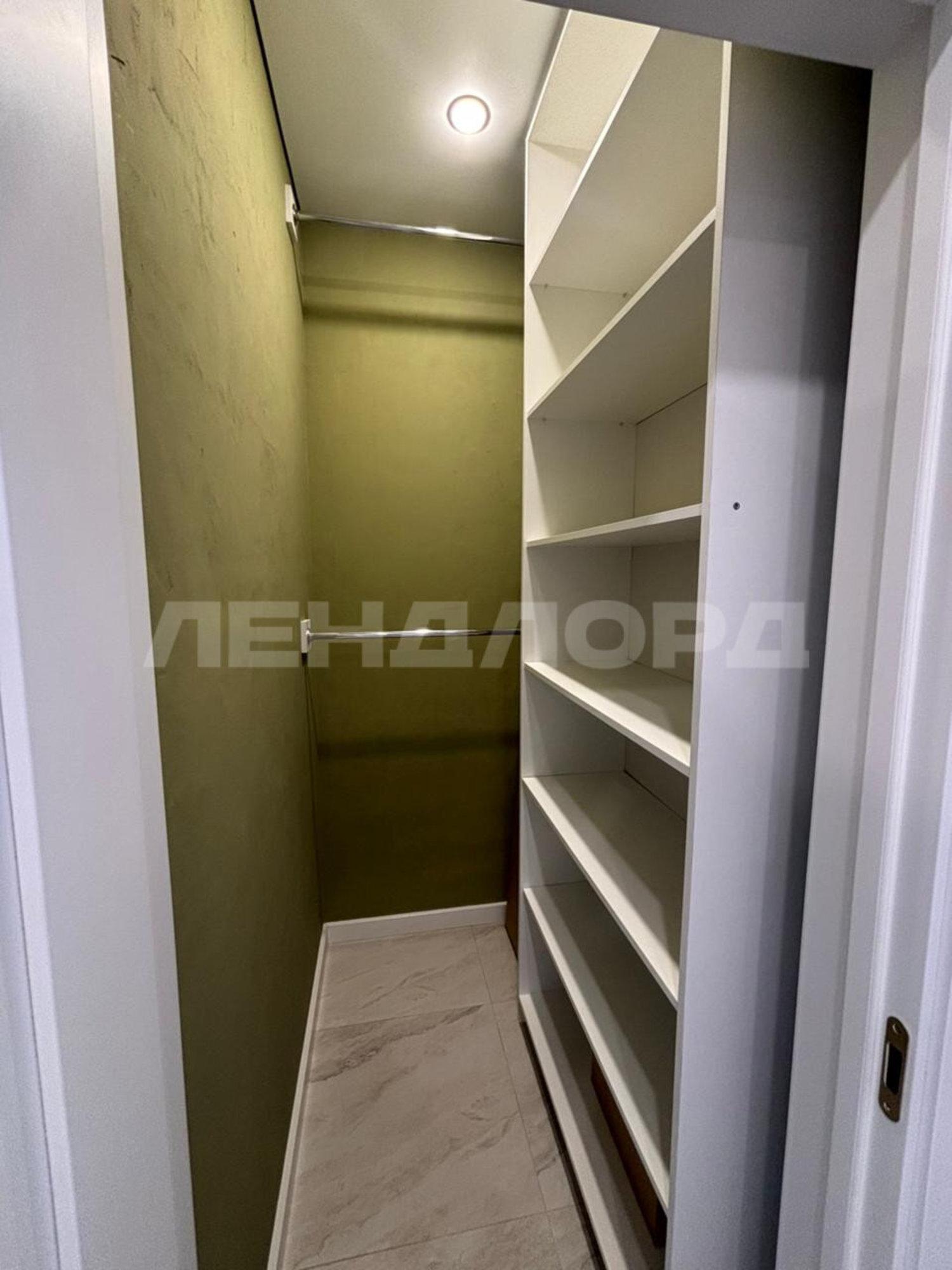 Купить квартиру за 6 000 000 рублей на Привокзальная улица, 3/1