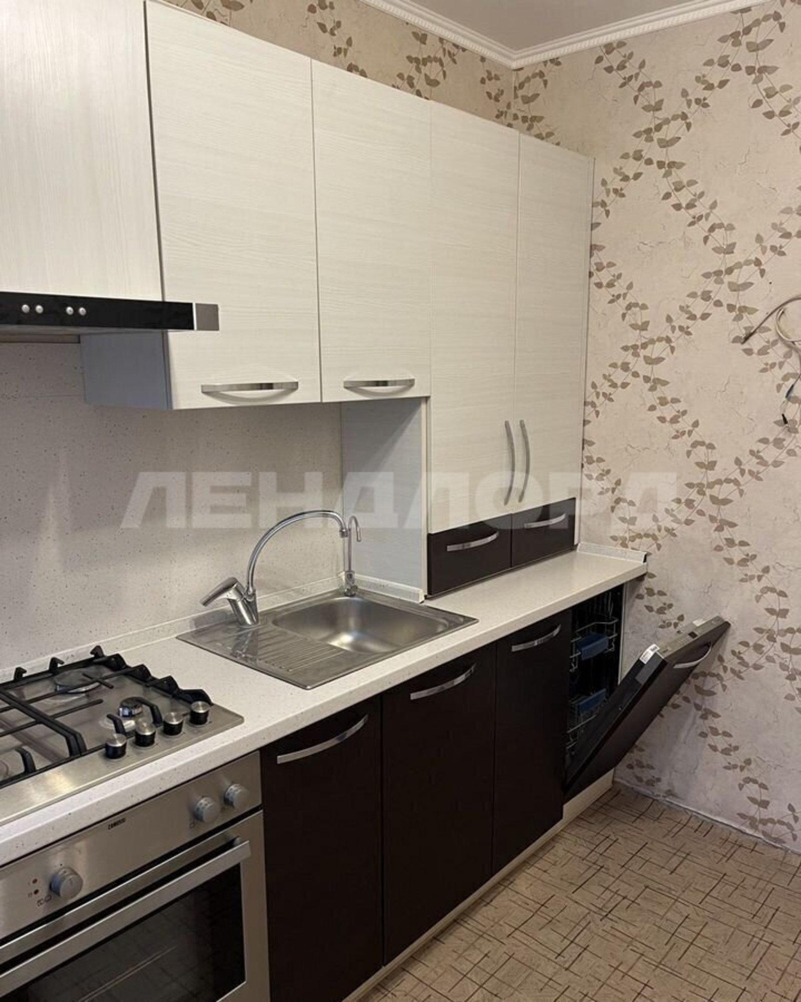 Купить квартиру за 4 128 800 рублей на проспект Королёва, 6