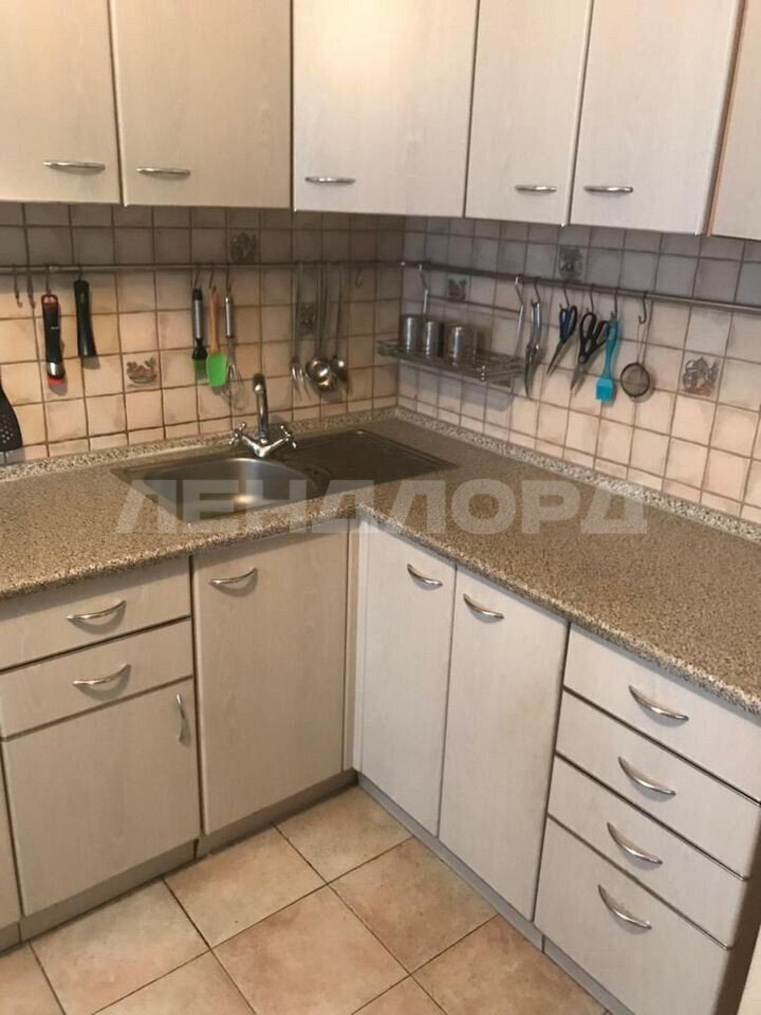 Купить квартиру за 7 850 000 рублей на проспект Стачки, 208