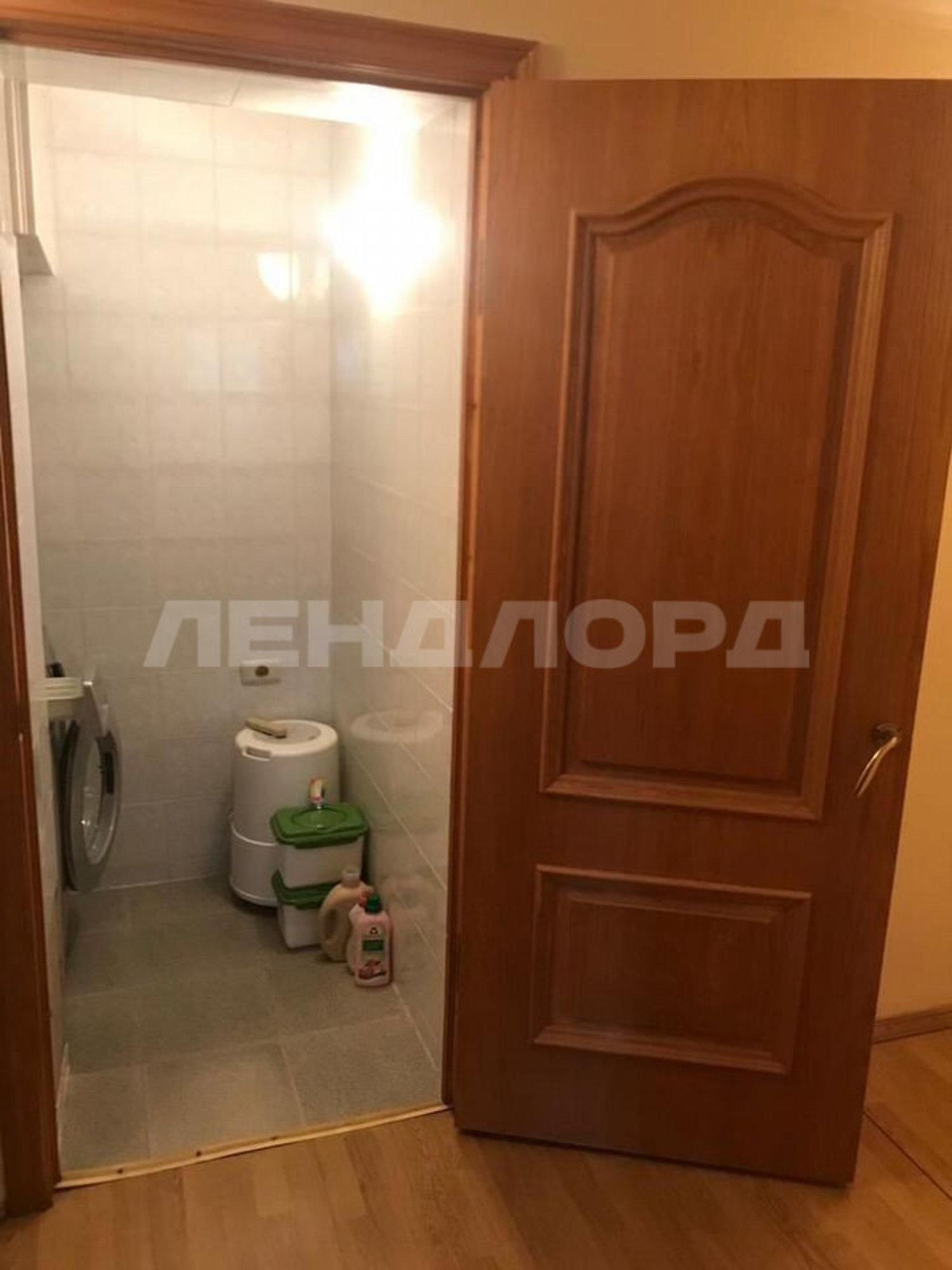 Купить квартиру за 7 850 000 рублей на проспект Стачки, 208