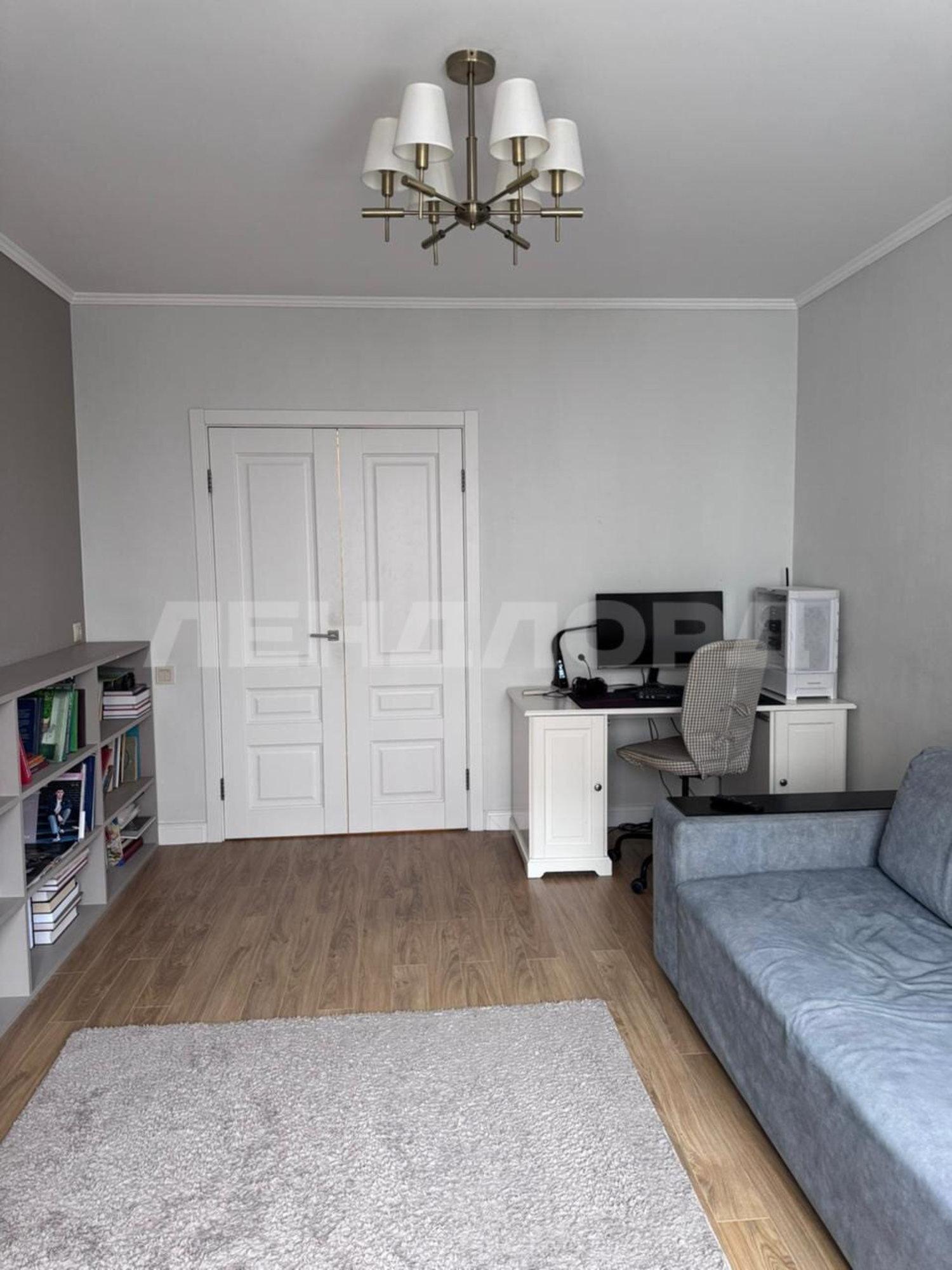 Купить квартиру за 10 500 000 рублей на проспект Королёва, 1/7