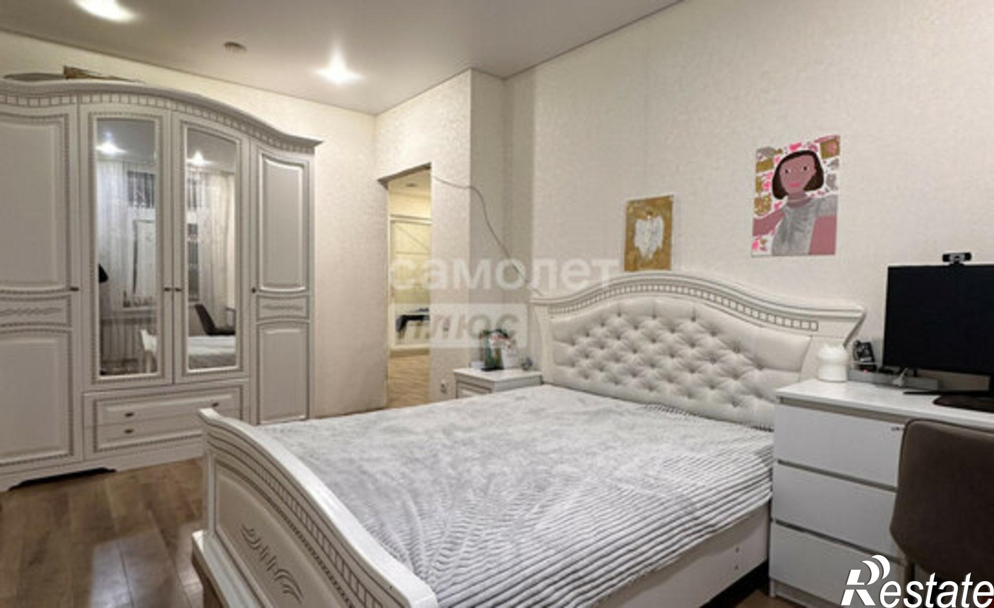 Купить квартиру за 12 700 000 рублей на ул Берберовская, 6 2