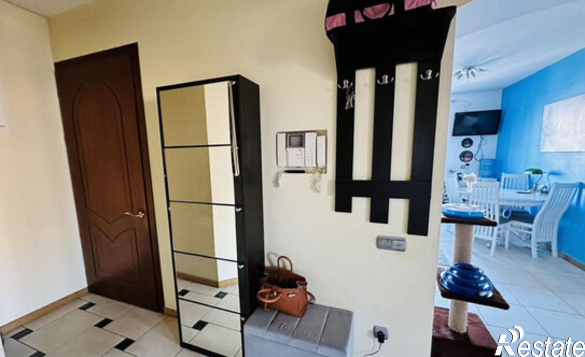 Купить квартиру за 27 000 000 рублей на улица Максима Горького, 214/101