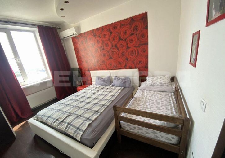 2-комн квартира улица Ерёменко, 103